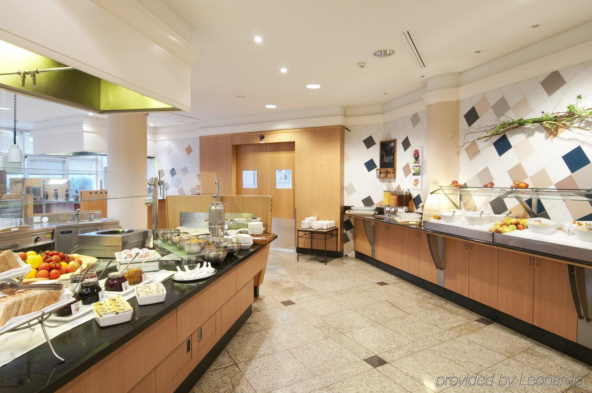 Hotel Hilton Garden South Wien